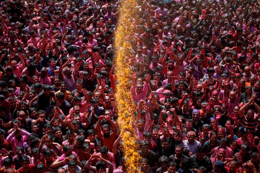 Удивителната златна есен в Индия цветове фестивали и традиции